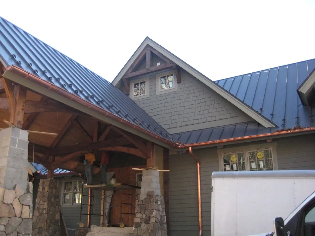 Craftsman Roofing team delivering quality roofing work in Grosse Pointe Shores